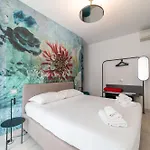 Lilium Maris Hotel *