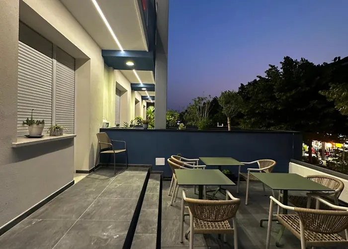 Hotel Lilium Maris *