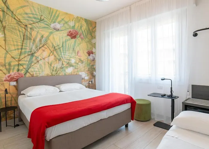 Lilium Maris Hotel *