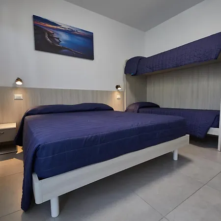 Hotel Lilium Maris *