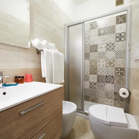 Hotel Lilium Maris *