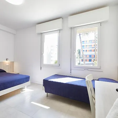Garnì Lele Hotel *