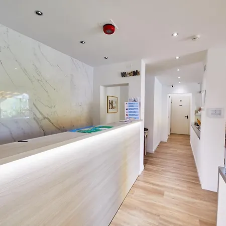 Lilium Maris Hotel *